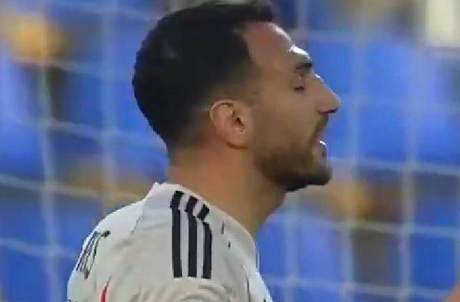 穆帅带领本菲卡客场2-1取胜，欧冠对决皇马前景大好